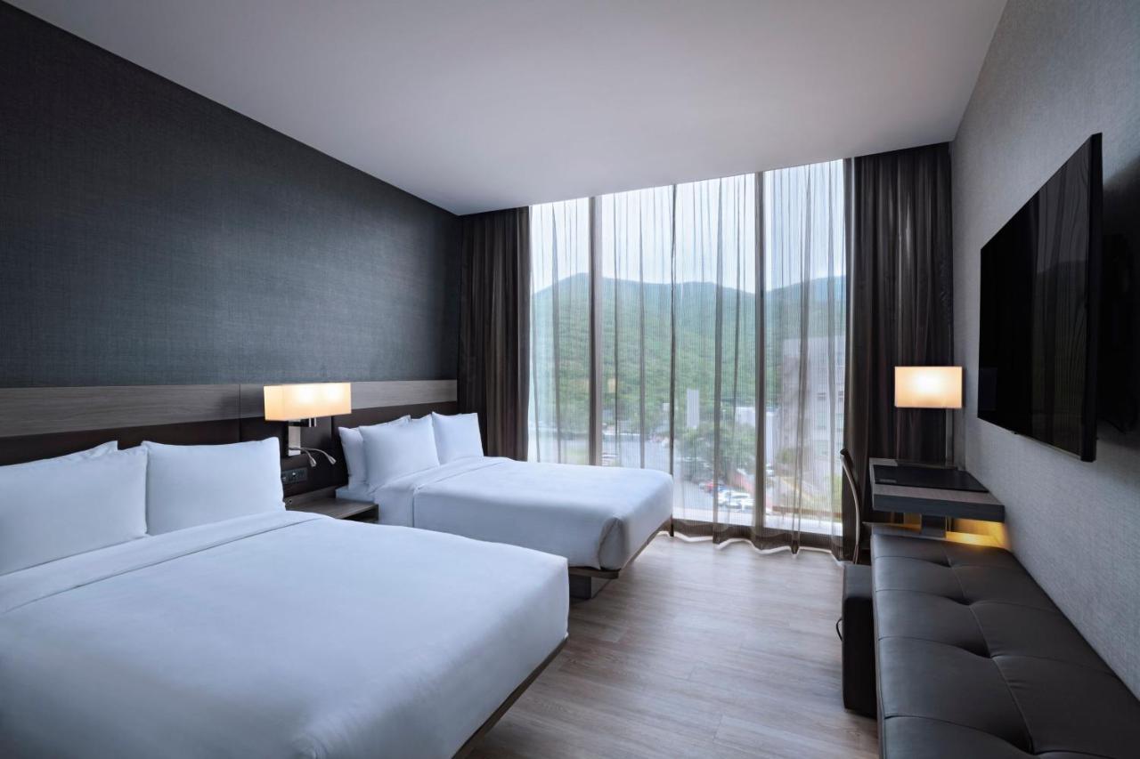 Ac Hotel By Marriott Monterrey Valle San Pedro Garza Garcia Exteriör bild
